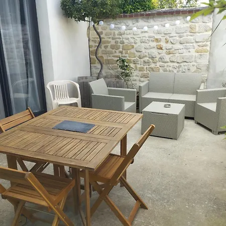 Maison Au Calme Avec Terrasse Et Parking Prive Proche Centre Dom wakacyjny